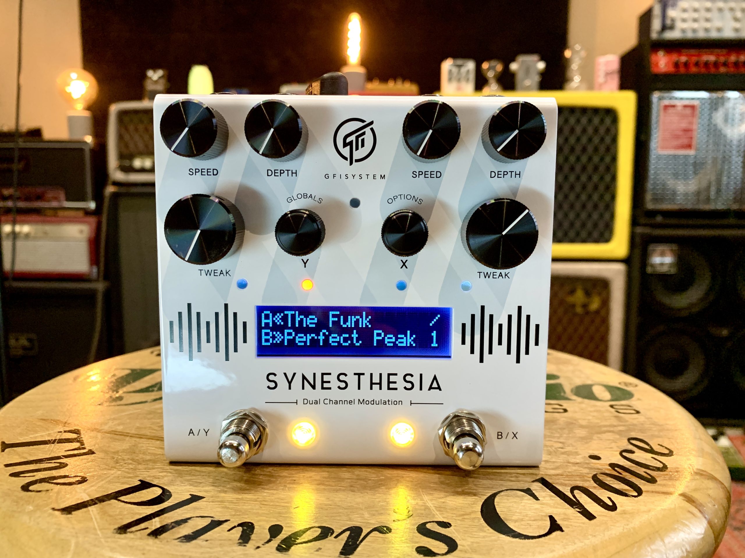 GFI System Synesthesia Pedal Modulación Dual Channel One More Pedal
